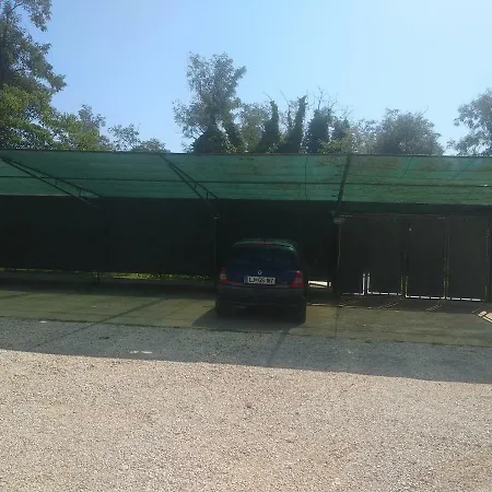 App Neno 招待所 Murine